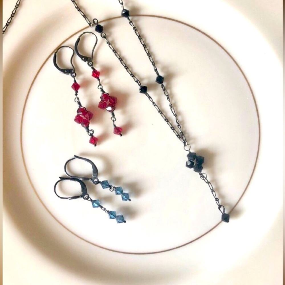 Cheryl Reis Black Beaded Necklace & 2 Beaded Hanging Earrings Bundle